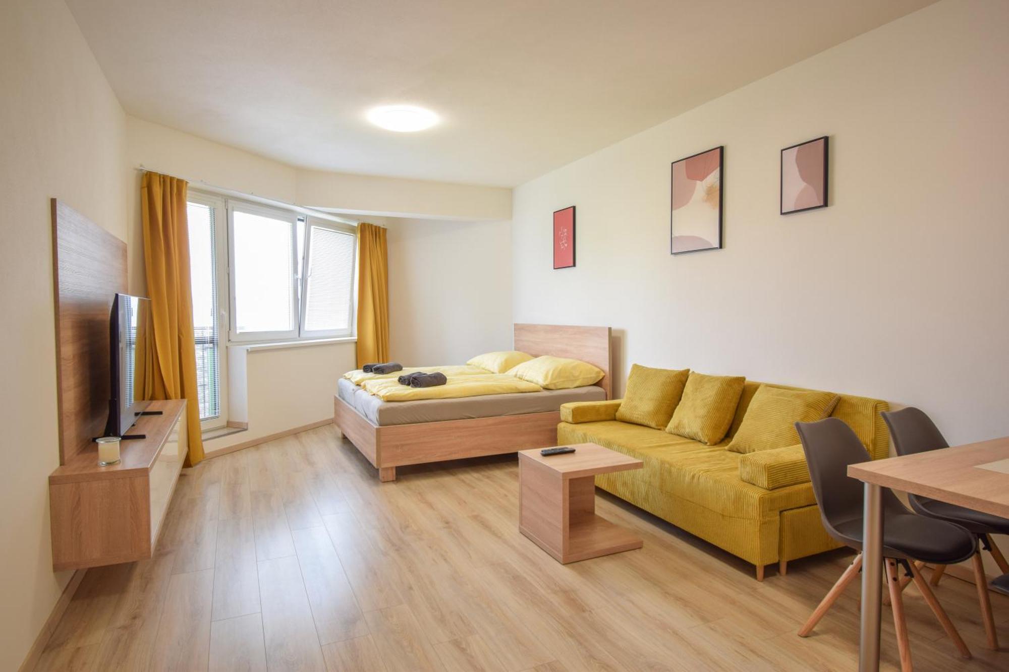 Apartamento Saratovska Trenčín Exterior foto