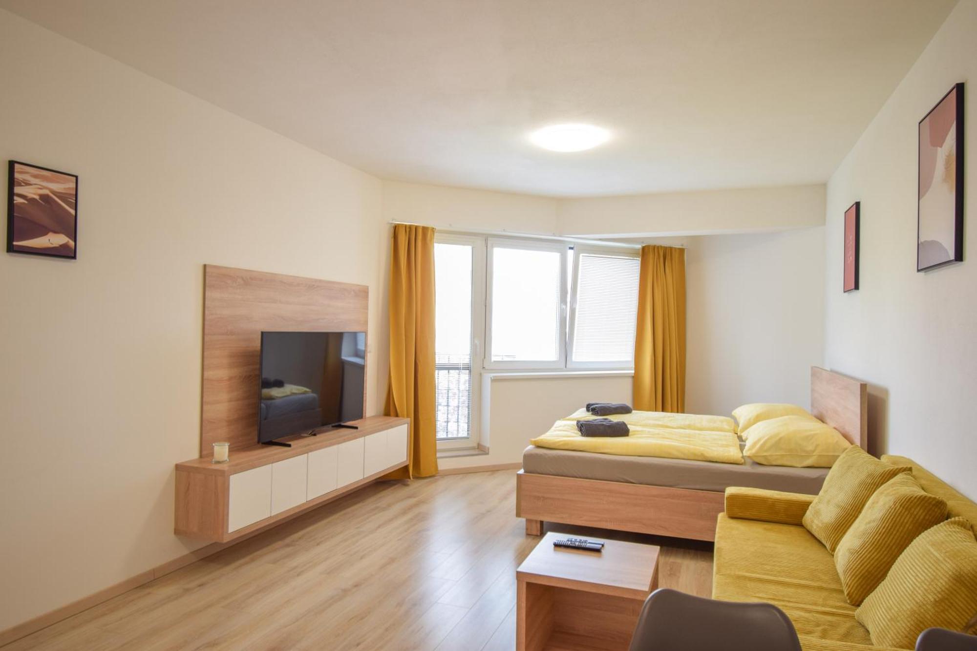 Apartamento Saratovska Trenčín Exterior foto